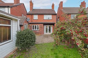 Summerfield Road